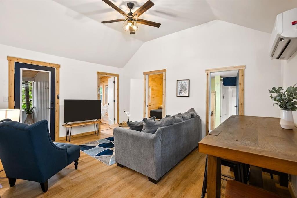 Arbutus Lake 3 Bedroom Cottage Traverse City Kültér fotó