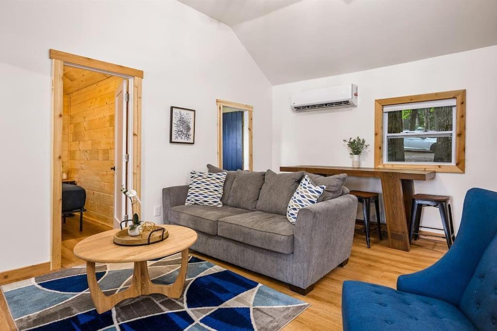 Arbutus Lake 3 Bedroom Cottage Traverse City Kültér fotó