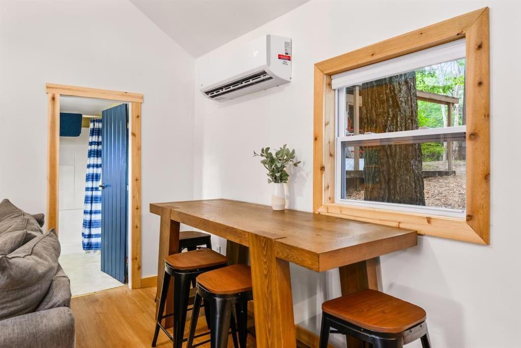 Arbutus Lake 3 Bedroom Cottage Traverse City Kültér fotó
