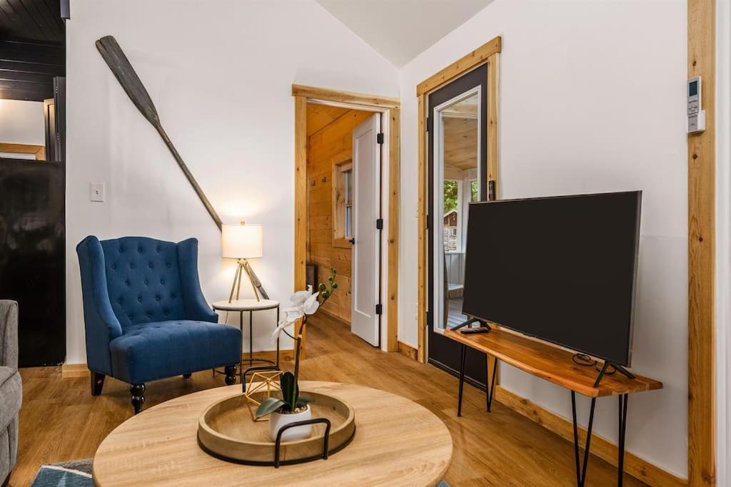 Arbutus Lake 3 Bedroom Cottage Traverse City Kültér fotó